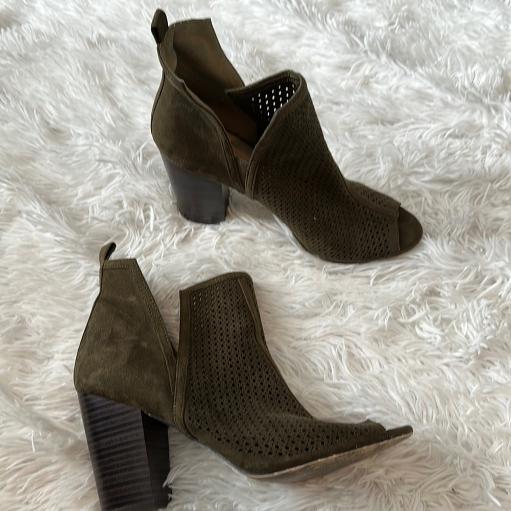 Summer booties KOKO